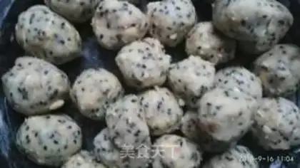 Make A lunar cake step 5