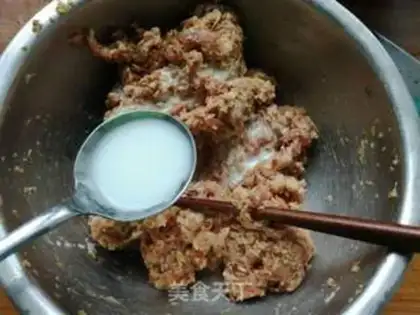 Make Soup with the little grub step 5