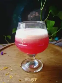 Make Fresh pomegranate juice step 7