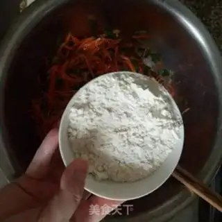 Make Blow up carrot balls step 3