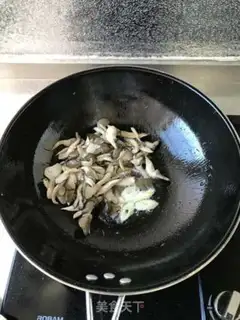 Make Fresh mushrooms and scabs step 2