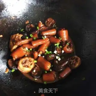 Make The hogtail of mushroom stew step 8