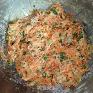 Make Blow up carrot balls step 4