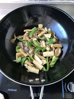 Make Fresh mushrooms and scabs step 5