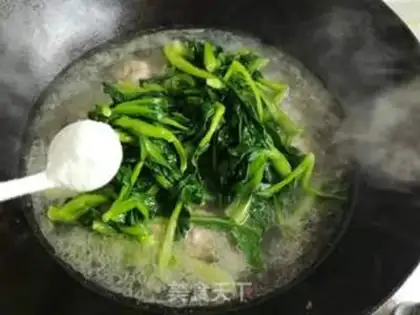 Make Soup with the little grub step 15