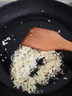 Make Garlic Dutch beans step 3