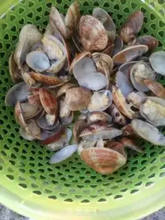 Make Spicy clams step 2