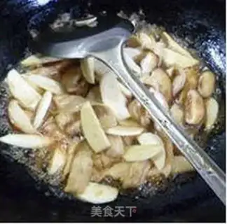 Make The mushrooms are white step 4