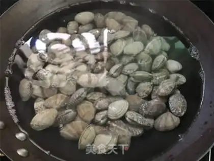 Make Pop clams step 0
