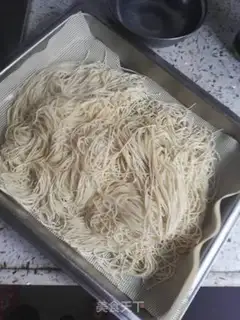 Make Halon noodles step 1