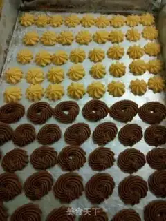 Make Chocolate cookies step 5