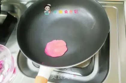 Make Flamingo muffin step 8