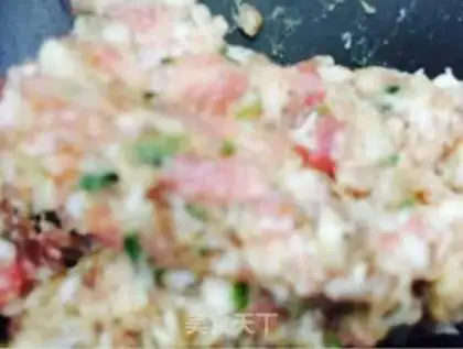 Make Five shrimp rolls step 1