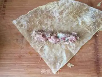 Make Five shrimp rolls step 2