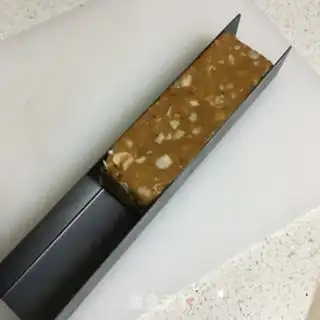 Make Red sugar almond cookies step 6