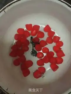 Make Flamingo mousse cake step 12