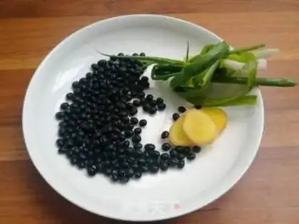 Make Black Bean Fish soup step 1