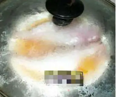 Make A duck egg evaporated rubber fish step 5