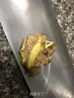 Make Beer steaming crabs step 1