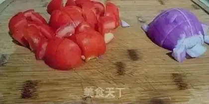 Make Tomato meatballs step 1