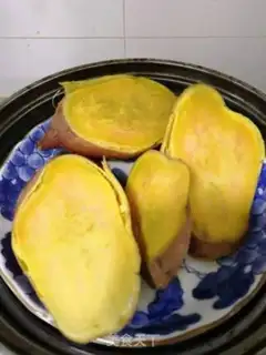 Make Coconut cheese and potatoes step 1