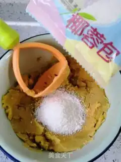 Make Coconut cheese and potatoes step 3