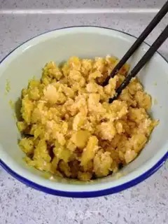 Make Coconut cheese and potatoes step 4