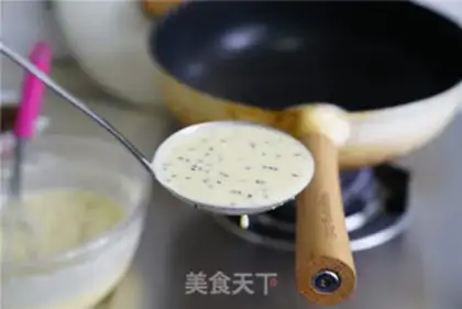 Make Cheese sesame eggcake step 4