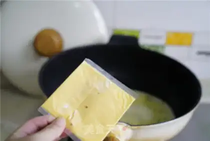 Make Cheese sesame eggcake step 5