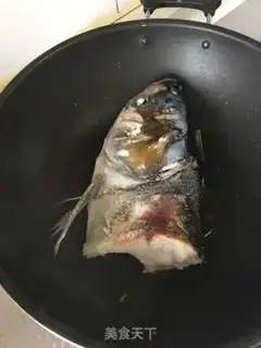 Make Red-burned fish head step 2