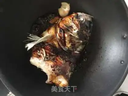 Make Red-burned fish head step 4