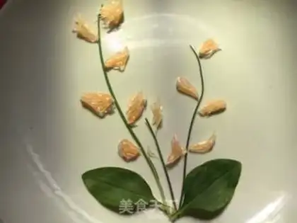 Make The jade blossom step 2