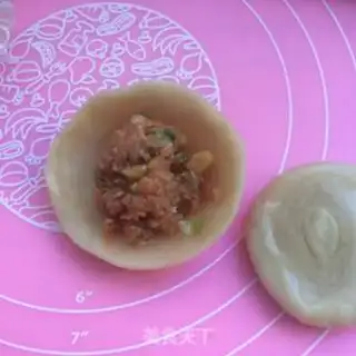 Make Fresh meat mooncake step 11