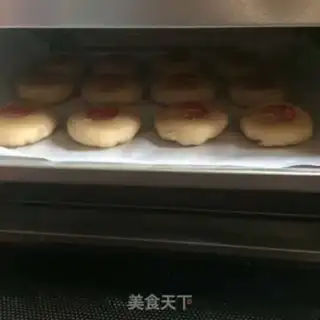 Make Fresh meat mooncake step 13