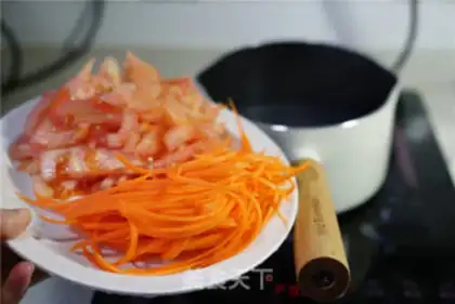Make Tomato omelet step 2
