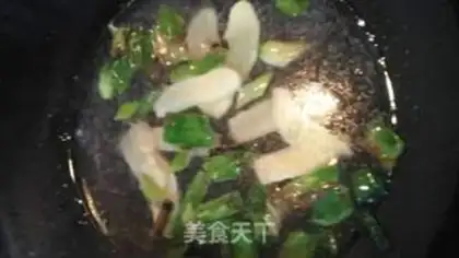 Make Roach beef soup step 4