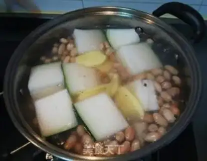 Make The peanut chicken feet step 4
