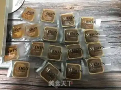 Make A wide moon cake step 15