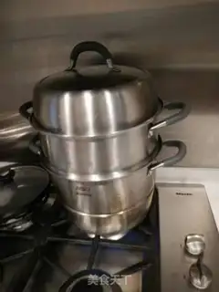 Make Blue buns step 12