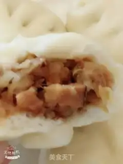 Make Frozen meat buns step 22