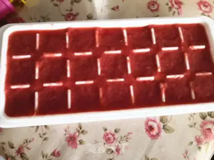 Make Cherry popsicle step 5