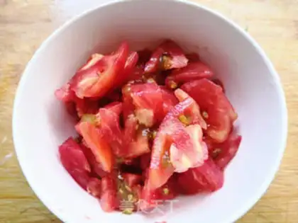 Make Tomato noodles step 1