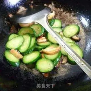 Make Mushroom fried cucumbers step 9