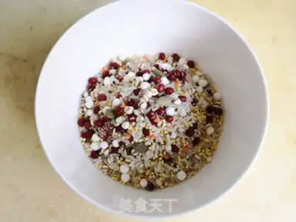 Make Red bean rice congee step 0