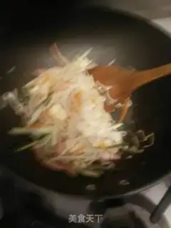Make Delicious noodles step 8
