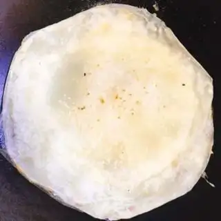 Make Beef sauce egg burrito step 4