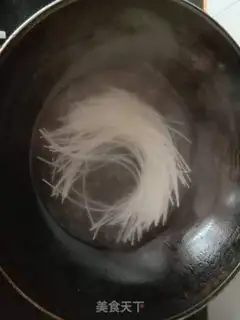Make Meatloaf egg noodles step 5