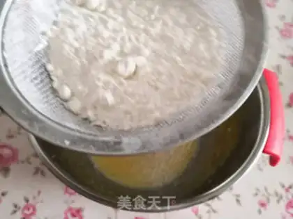 Make Lace cake step 4