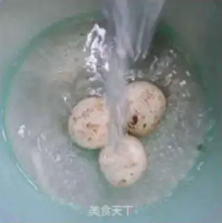 Make Fresh mushrooms and cabbage step 4