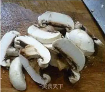 Make Fresh mushrooms and cabbage step 5
